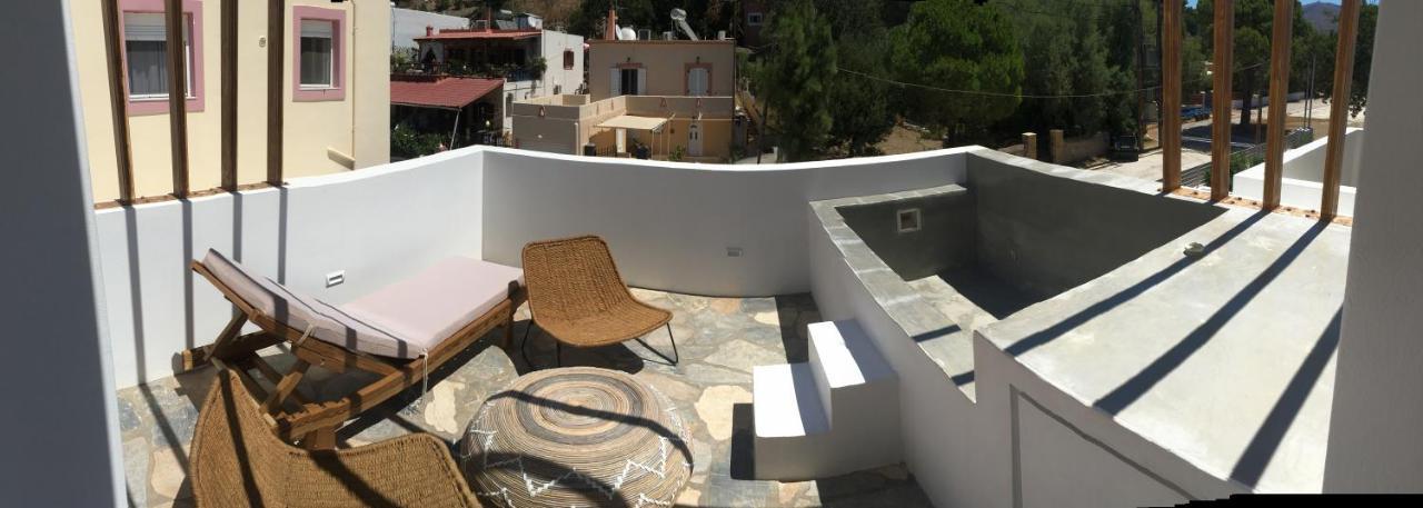 Aellia Hotel & Suites Leros Lakkíon Exterior foto
